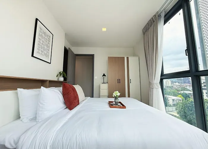 Near Bts L Workspace And Kitchen - Pool And Gym L Sontana Appartement Bangkok
