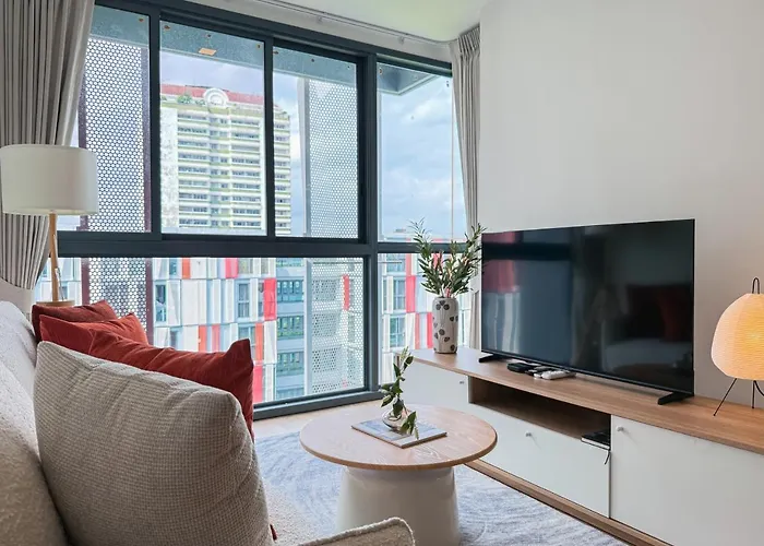 Near Bts L Workspace And Kitchen - Pool And Gym L Sontana * Bangkok