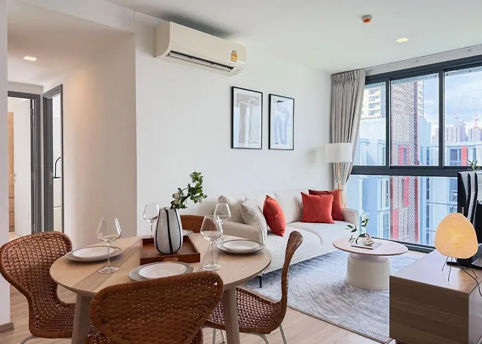 Near Bts L Workspace And Kitchen - Pool And Gym L Sontana