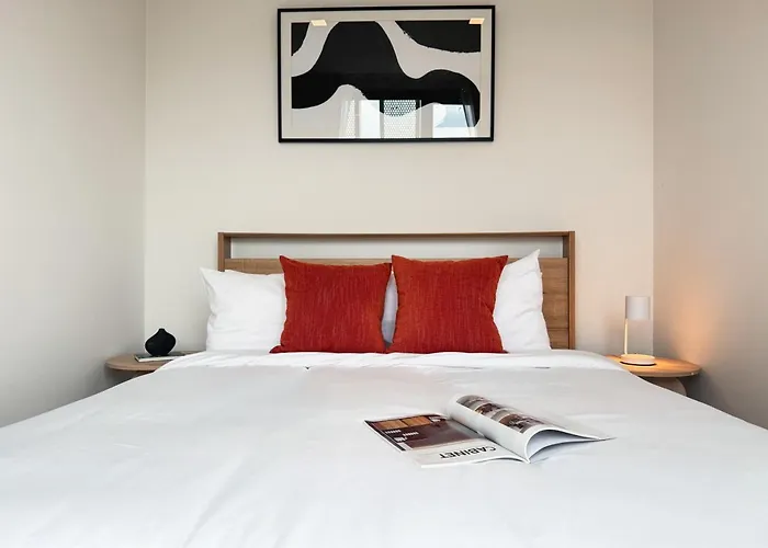 Near Bts L Workspace And Kitchen - Pool And Gym L Sontana *